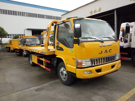 ����һ�϶�����܇�������S�ƣ�