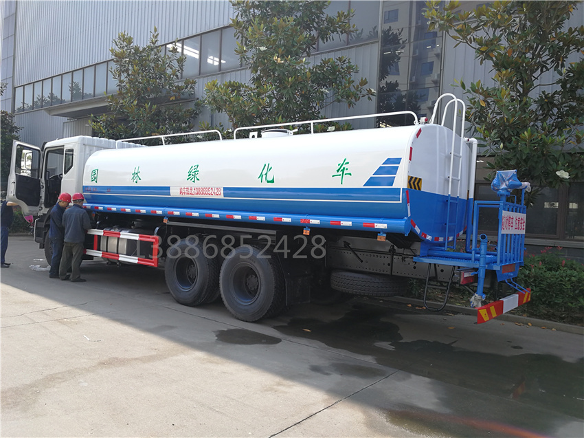 湖北盈通汽車環(huán)衛(wèi)綠化灑