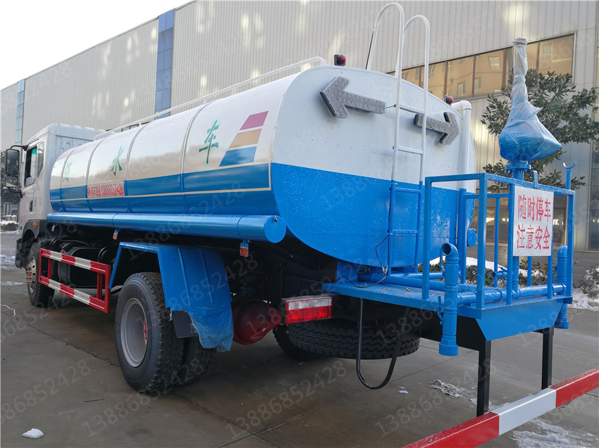 東風(fēng)23方浴池送報(bào)價(jià)