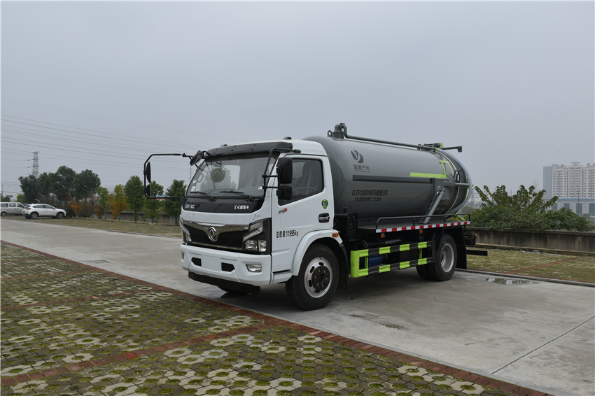 東風福瑞卡9方吸污車|CLT5120GXWEQ6型吸污車