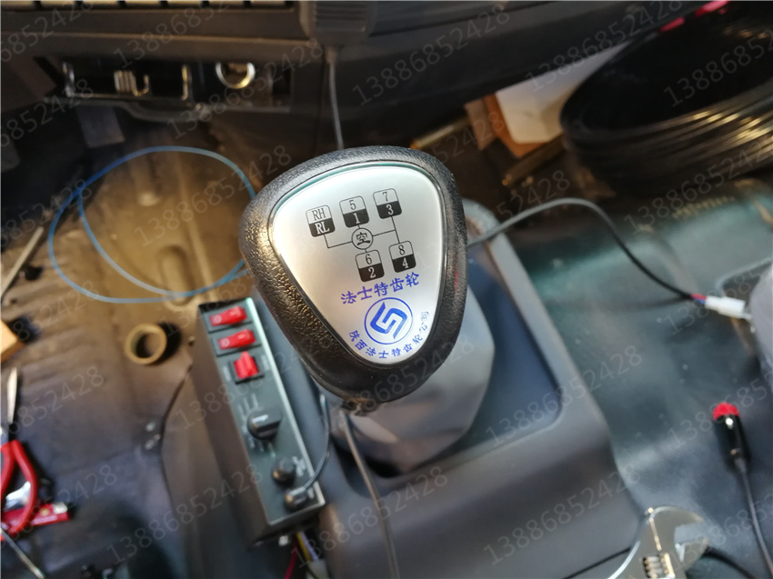 �|�L18����